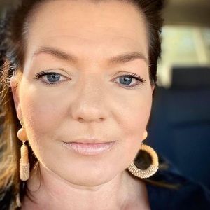 Meet your Posher, Heidi